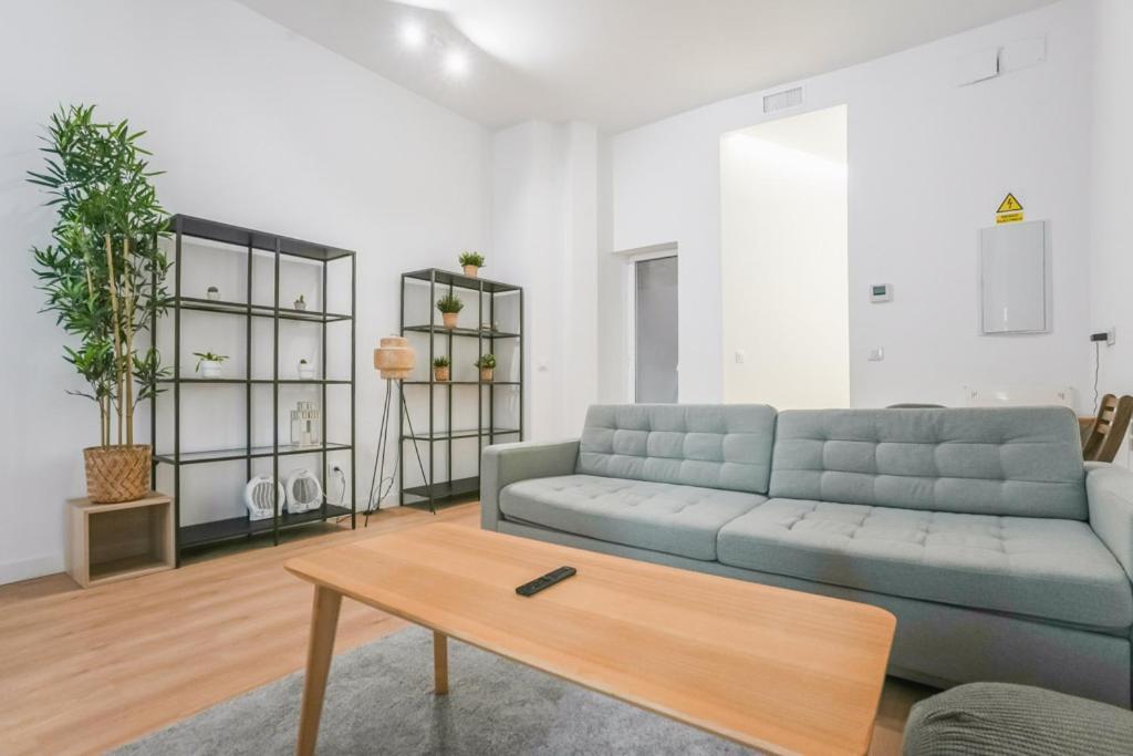מדריד Modern Duplex-2Bedrooms 3Baths-Palacio מראה חיצוני תמונה
